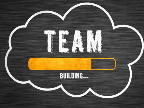 Guide to Choosing the Right Outdoor Team Building Company in Mumbai